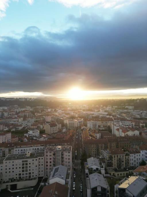 Cosy Appart, Rue St Cyr ليون المظهر الخارجي الصورة